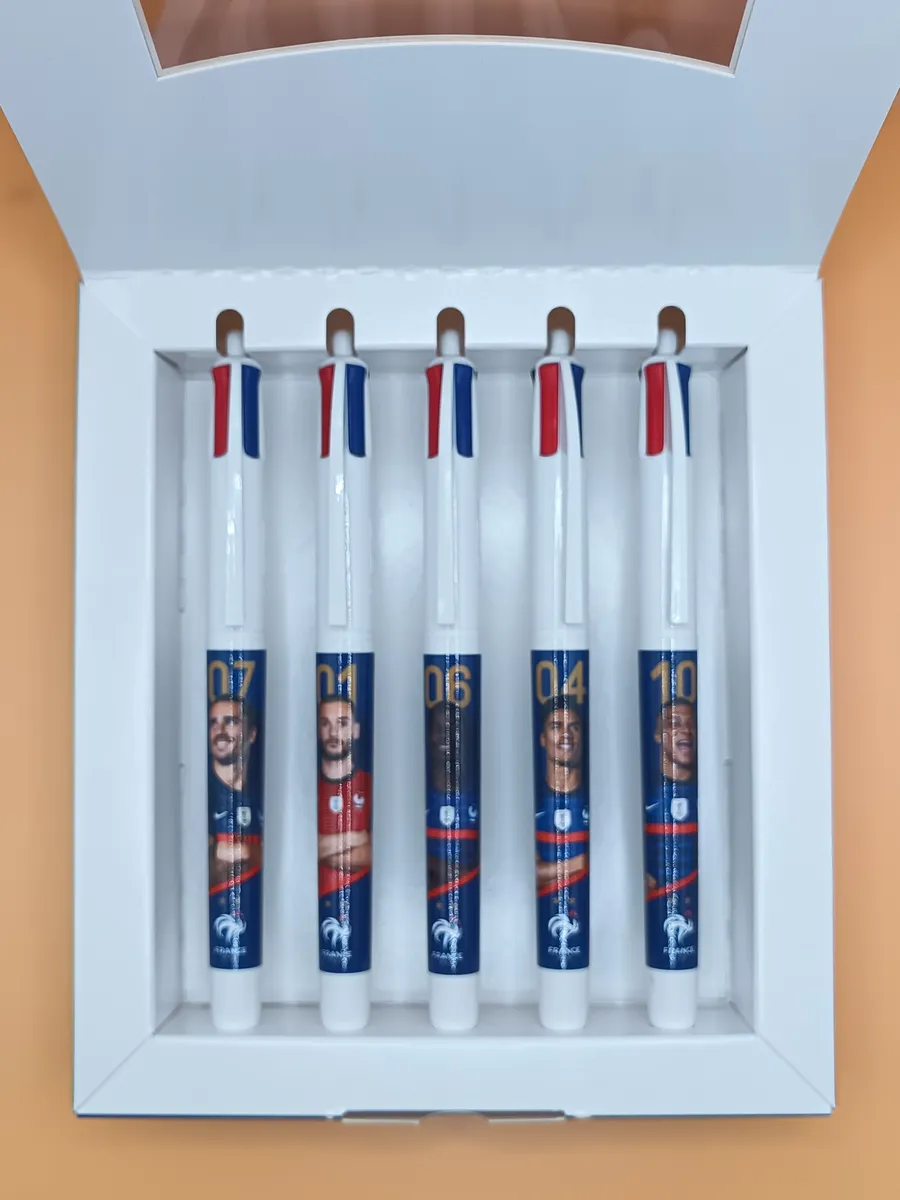 Avec Vous Les Bleus